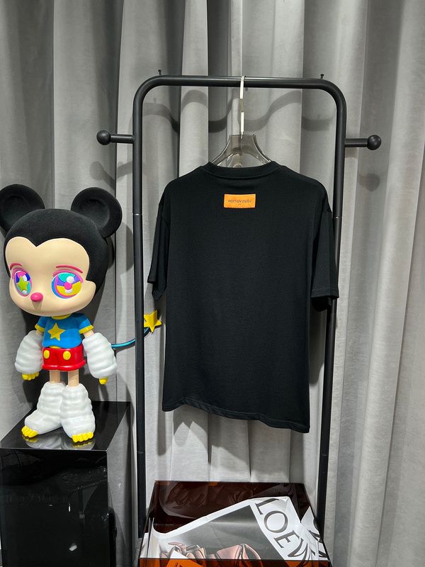 LV T-Shirt