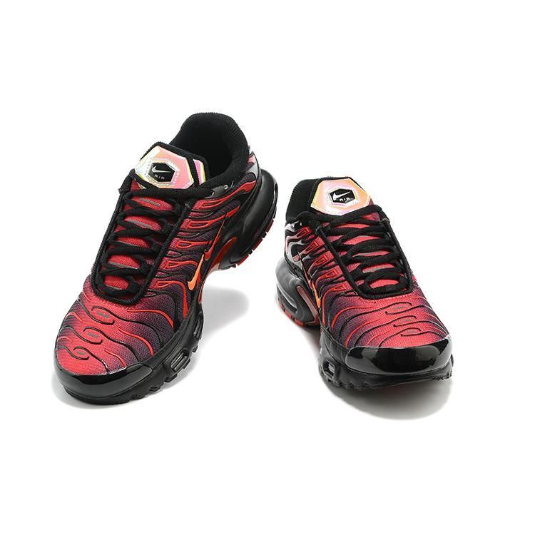 AIR MAX PLUS TN ‘DOUBLE SWOOSH’