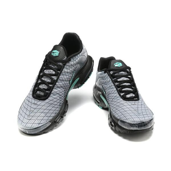 AIR MAX PLUS TN ‘SPIROGRAPH’